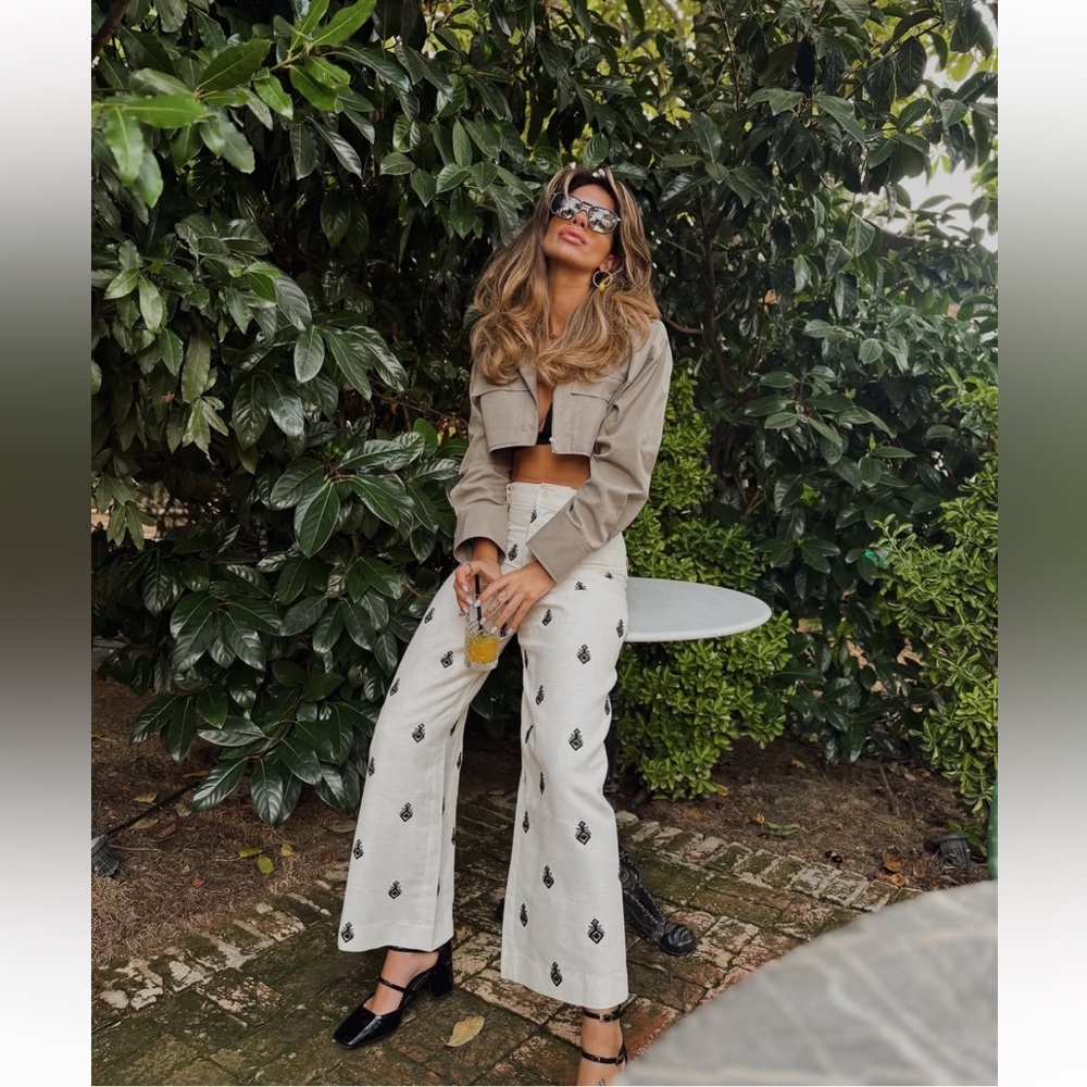 ZARA CONTRAST EMBROIDERED CULOTTES - Picture 3 of 11